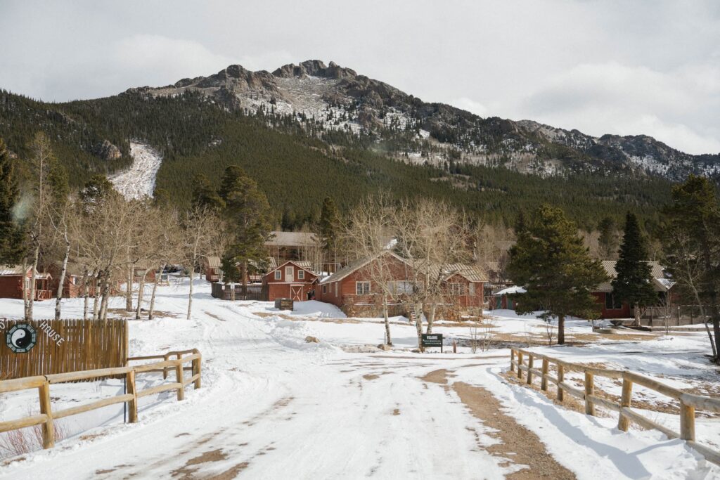 Dao House wedding venue in Estes Park