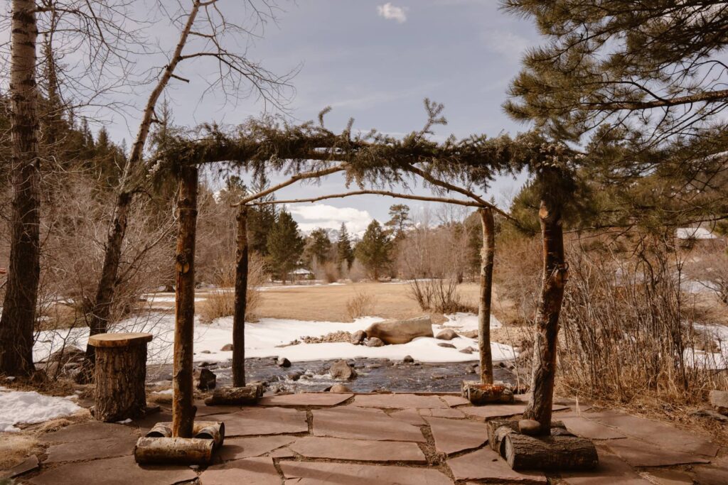 Private Estes Park wedding venue, Romantic RiverSong Inn