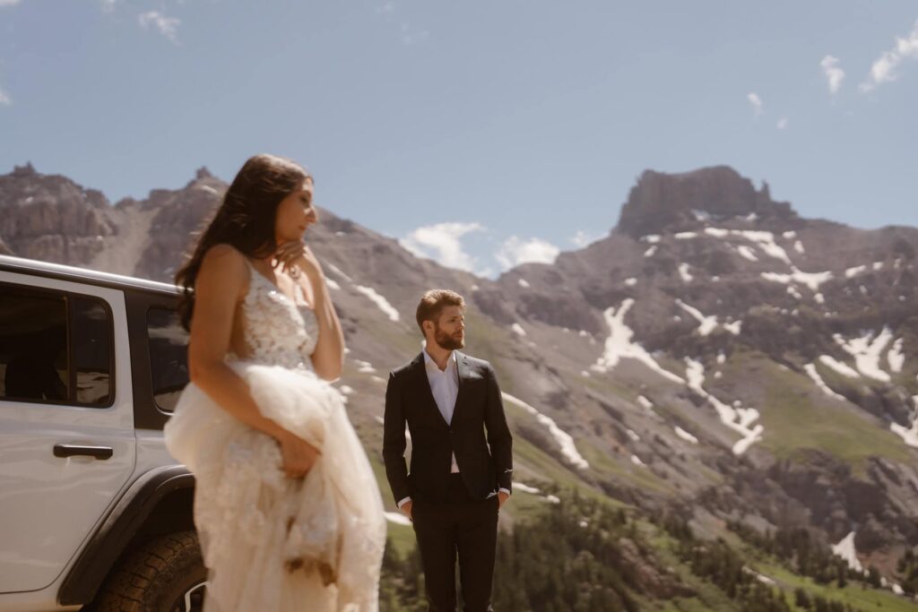 Ouay, Colorado Jeep wedding