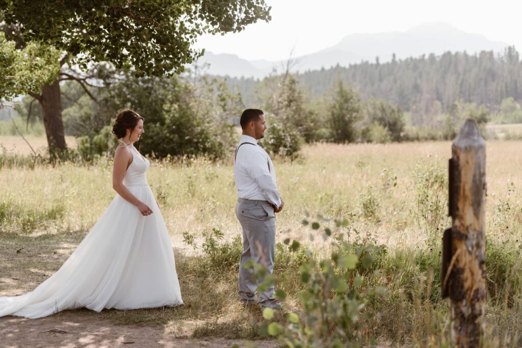 Couple shares a first look on their wedding day in RMNP