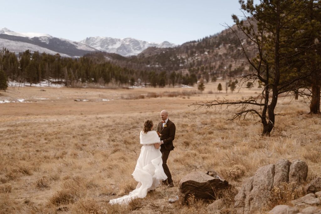 RMNP wedding ceremony during the fall at Upper Beaver Meadow