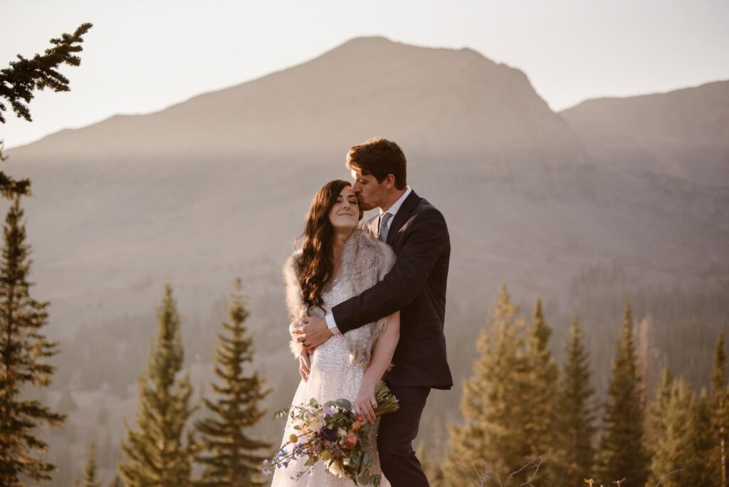 Sunset couple photos at Crested Butte, Colorado wedding