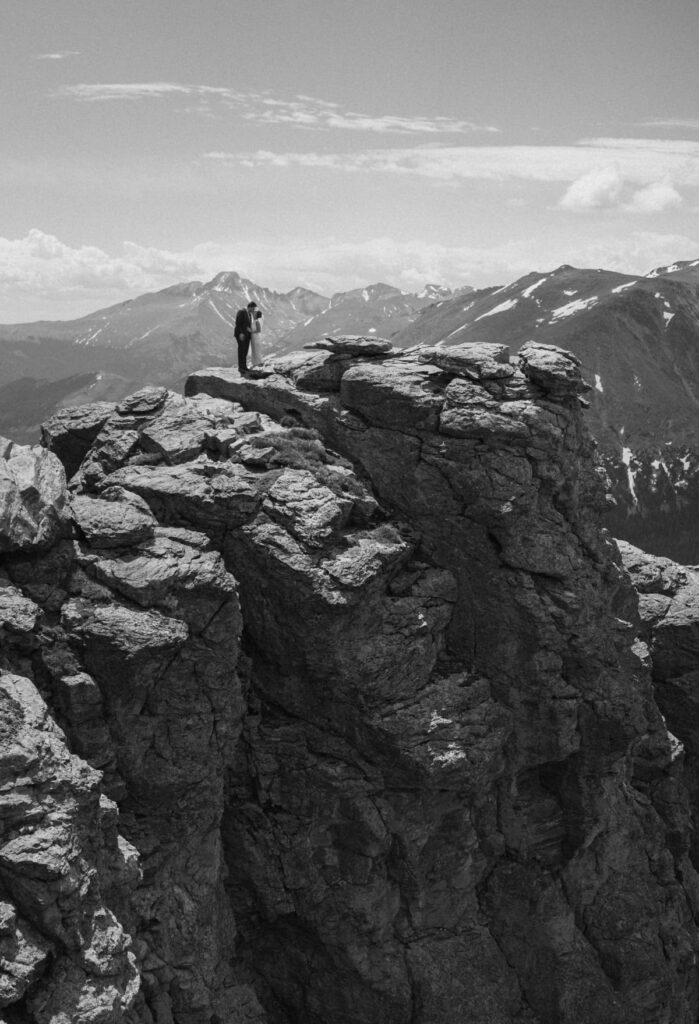 Estes Park mountain wedding photos on Trail Ridge Road