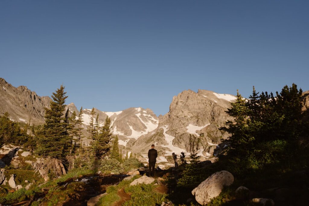 Groom in the mountains of Colorado