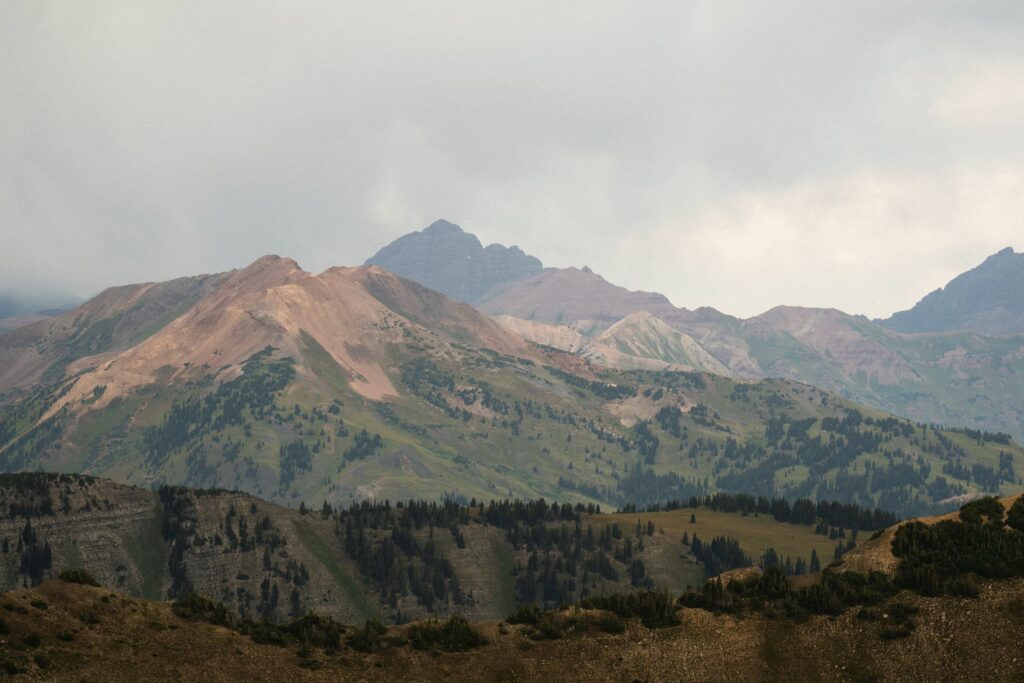 View of red mountains in Crested Butte