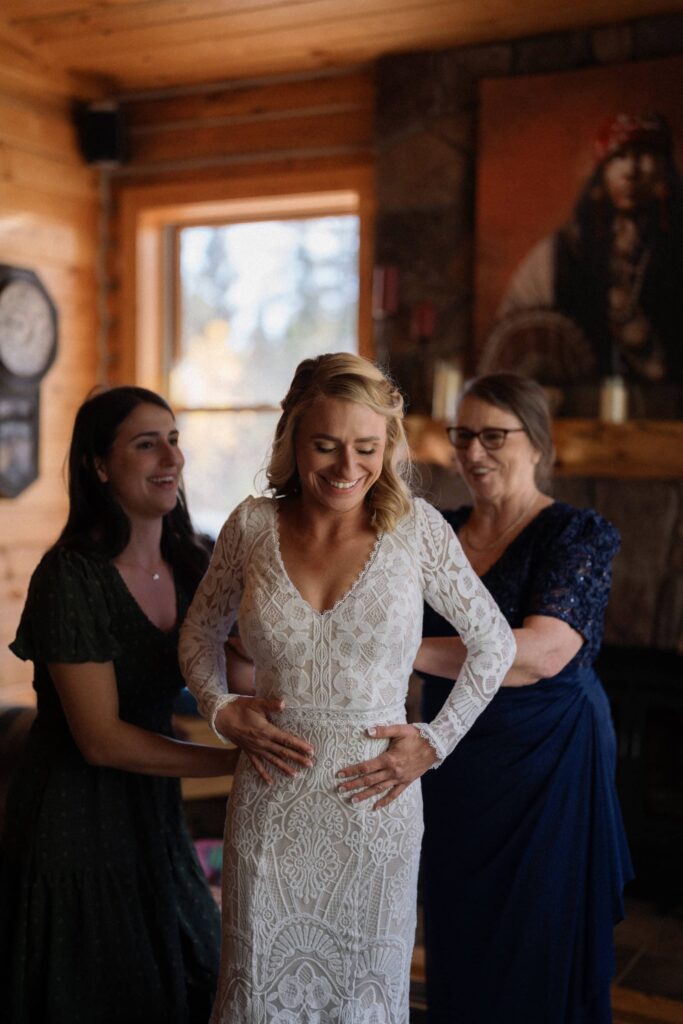 Bride getting ready at Airbnb wedding