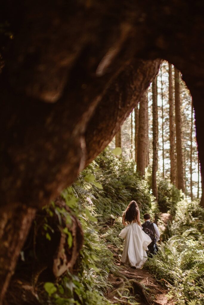 Oregon coast elopement photos