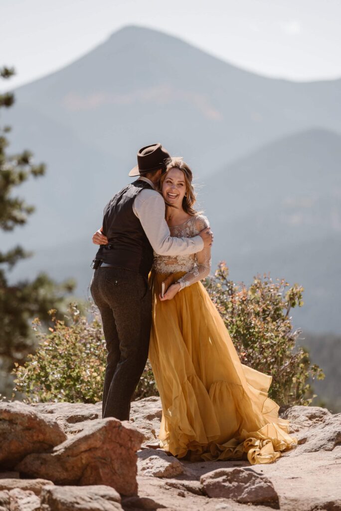 Elopement at 3M Curve