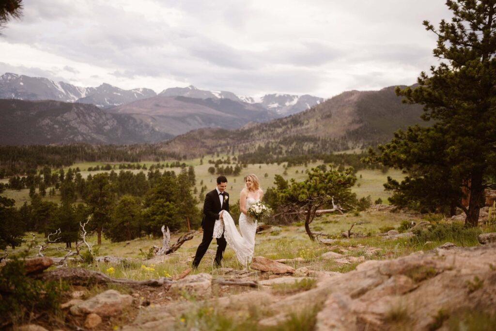 3M Curve bride and groom photos