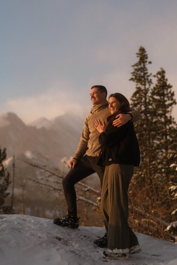 Rocky Mountain National Park couples photos at sunrise