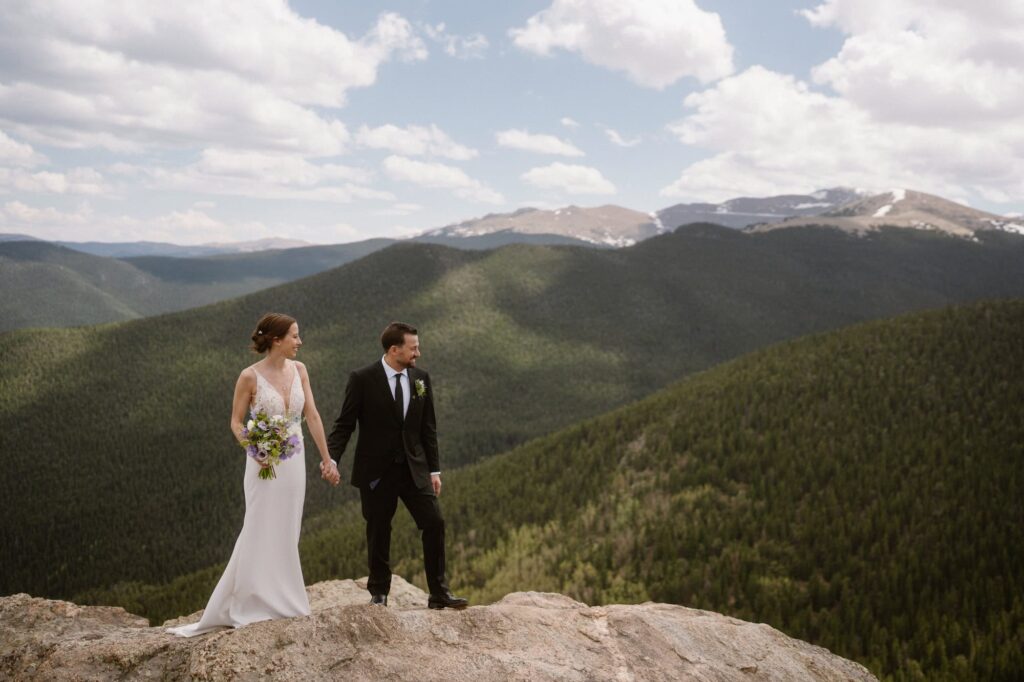 Epic mountain wedding photos in Colorado