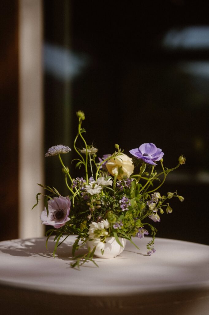 Cocktail hour wedding florals