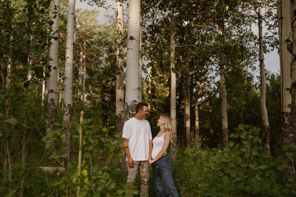 Aspen grove maternity photos in Colorado