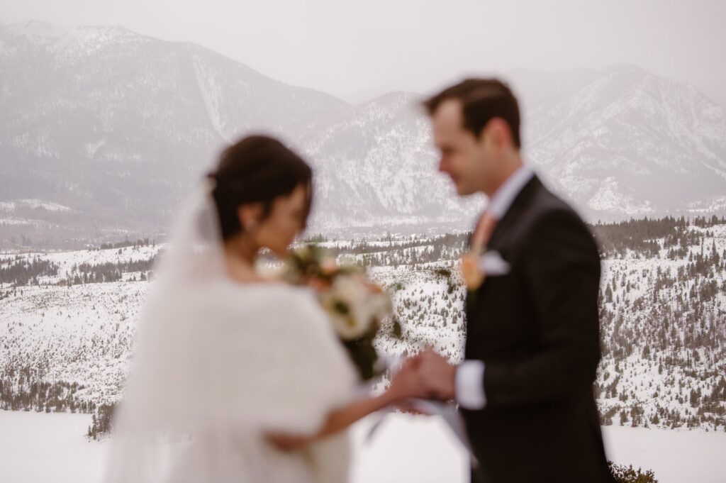 Winter elopement ceremony at Sapphire Point Overlook