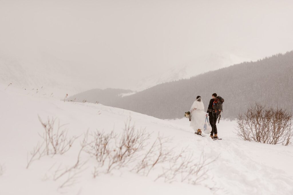Clinton Gulch wedding photos in winter