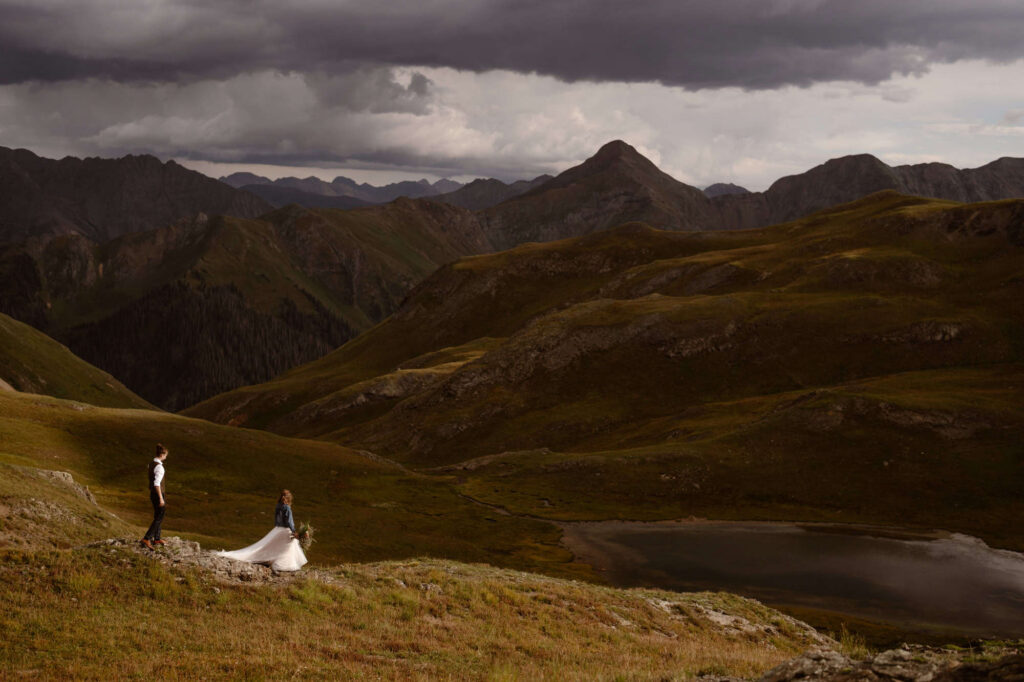 Epic mountaintop wedding photos in Colorado during cabin wedding