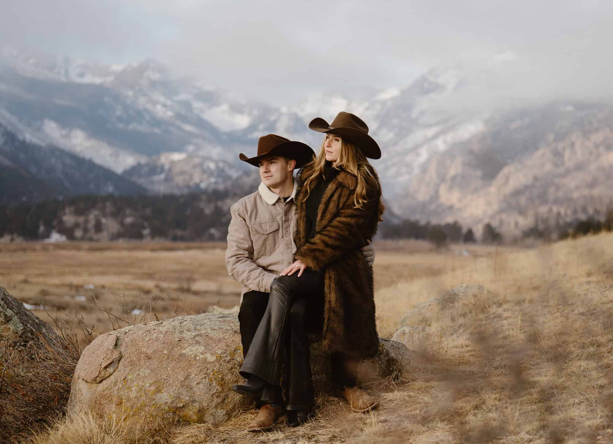 Western engagement photos in Rocky Mountain National Park