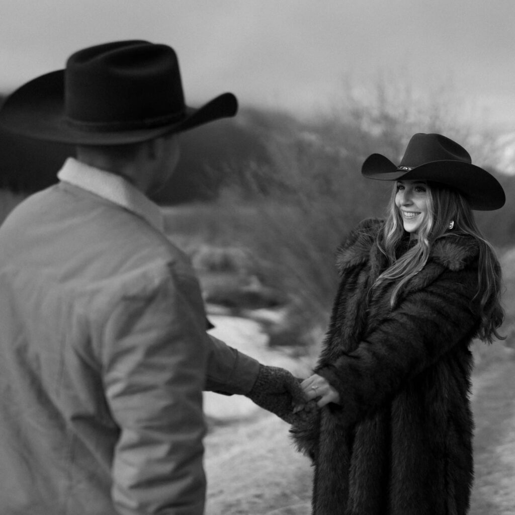 Romantic western engagement photos