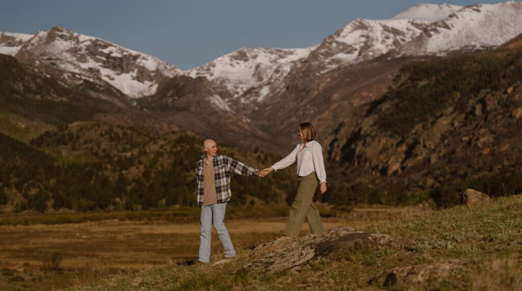 Moraine Park engagement photos at sunrise