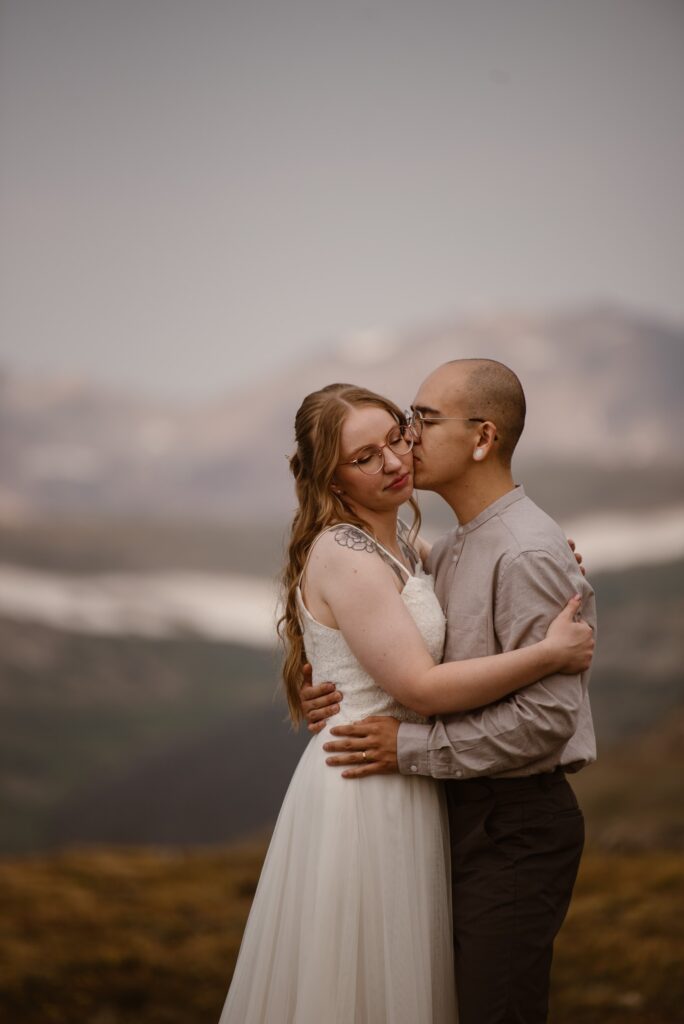 Romantic photo of couple getting married in Rocky Mountain National Park