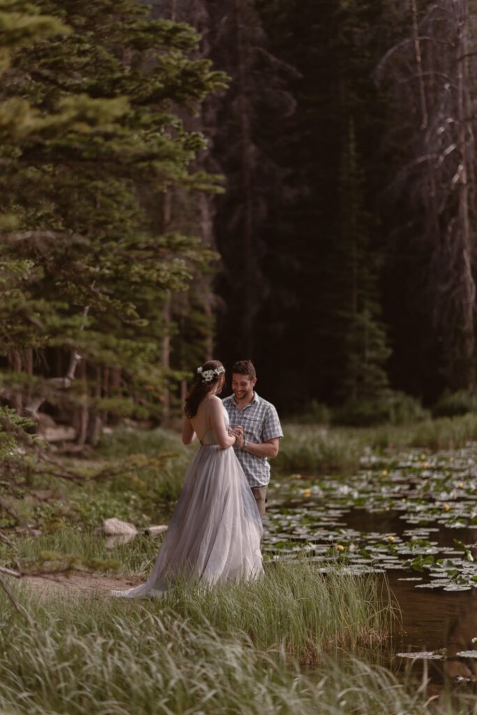 Couple at the edge of lake