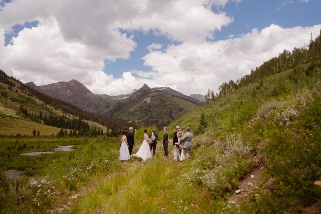 Crested Butte micro wedding with family in the mountains