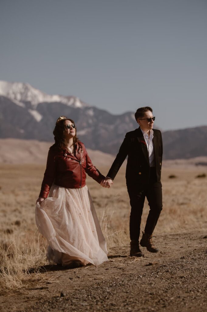 Couples portraits with sunglasses on their wedding day