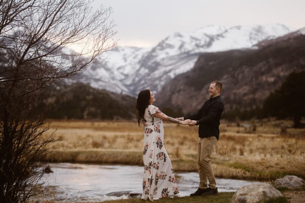 Colorado engagement photos in the mountains